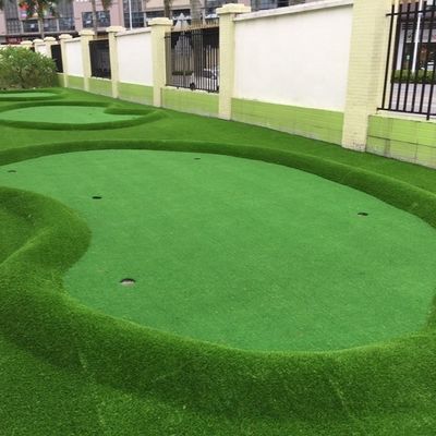 Golf Setzen grünes künstliches Gras mit PP Net SPU Latex-Hintergrund und Polypropylen