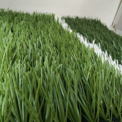 Monofilament PE Outdoor Fußballfeld Gras mit hoher Dichte mit 16/10cm Stichrate