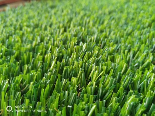 30 mm hohes künstliches Gras für Tischtennis im Garten