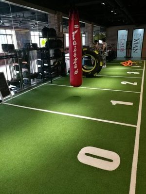Größe 3/16 Zoll 15-35mm Grüner künstlicher Rasen Markierung für Fitnessstudio Fußboden Kunststoffteppich